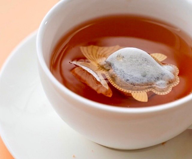 Geldschieter Respect sofa Honey Scented Black Tea – butterfly goldfish tea bag (5 bags/ box) - Shop  WEDEAR Tea - Pinkoi