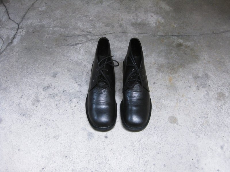 ~後菜園~古著 黑色素面短靴(尺碼女款36-37號可穿) - 女短靴/中筒靴 - 真皮 黑色