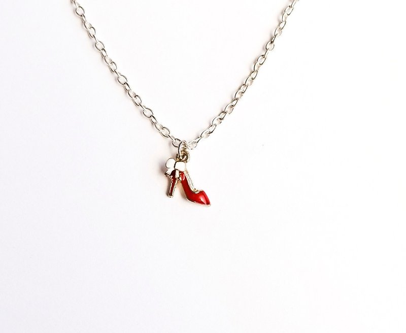 Cendrillon necklace - สร้อยคอ - โลหะ สีแดง