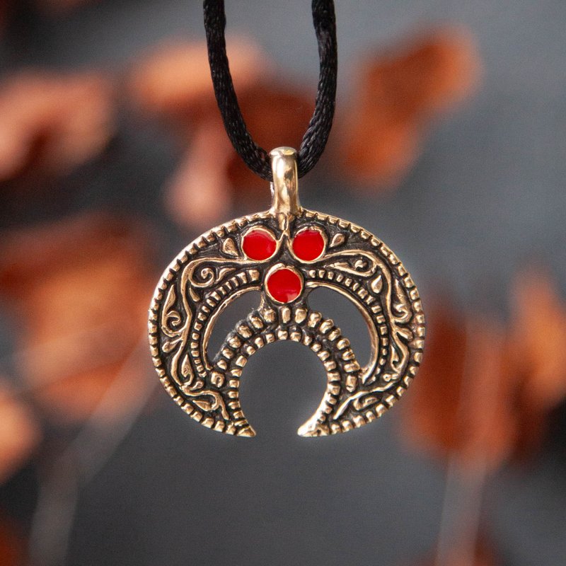 Moon pendant. tiny lunar necklace. Slavic amulet. Female mascot. Pagan jewelry - สร้อยคอ - โลหะ สีส้ม