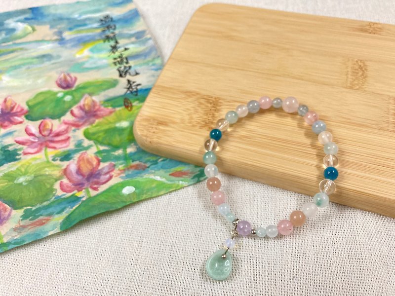 Xuanming Handmade/Natural Stone Hand Beads - Rain Over Lotus Pond - Bracelets - Crystal Transparent