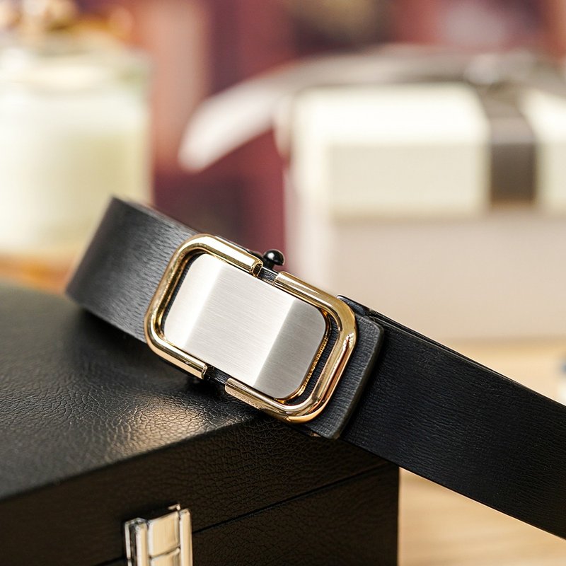 【FREED】幾何造型素面商務真皮自動皮帶 - 金色 - 皮帶/腰帶 - 真皮 黑色