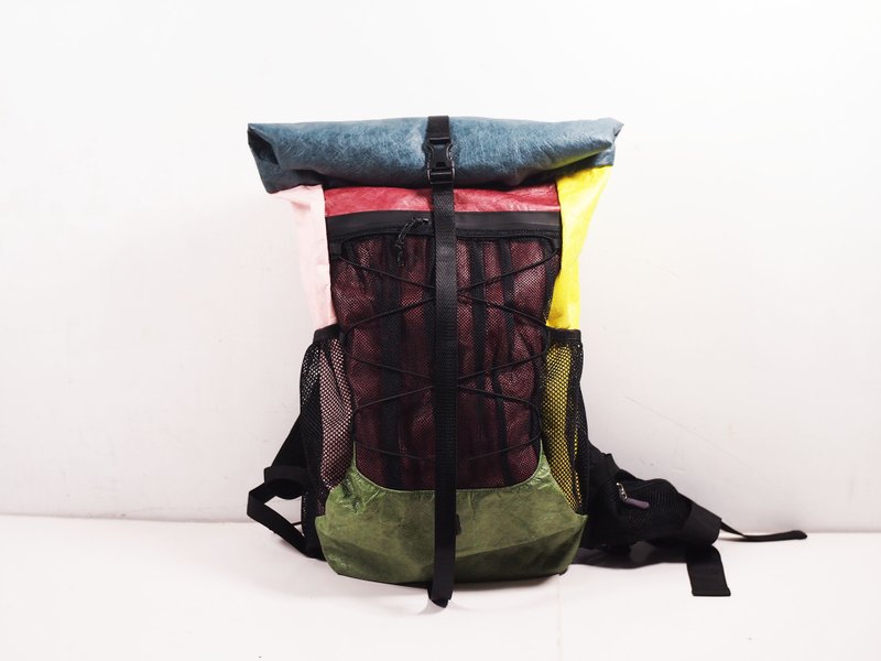糖果系:  (新版型) 6dots Tyvek 登山包 40L 55L背包 露營 登山 - 後背包/背包/書包 - 防水材質 多色