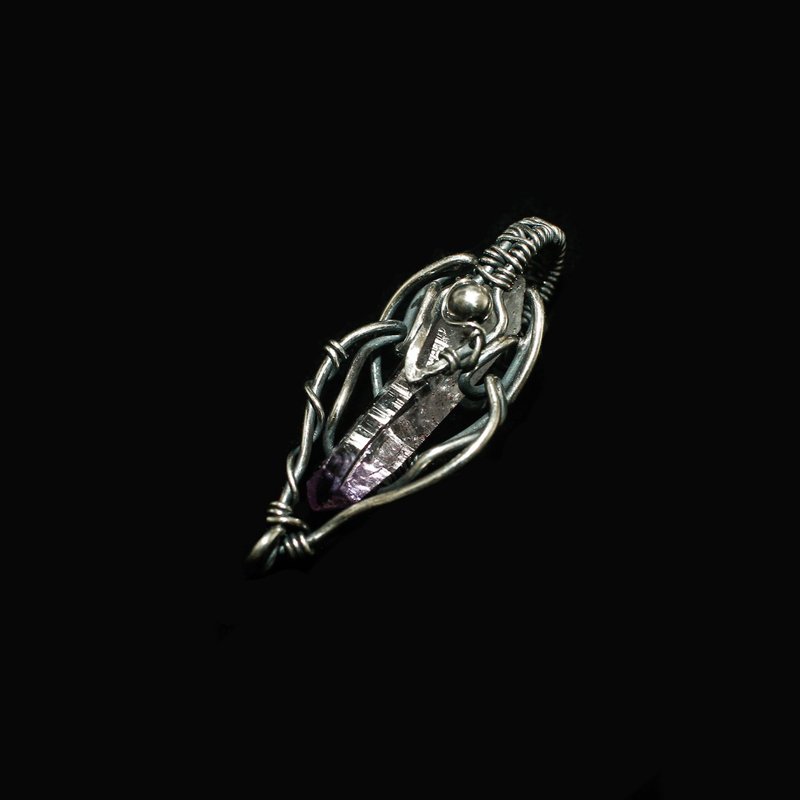 【Series of Crystal】Vera Cruz Amethyst silver pendant _ Dagger Vera - Necklaces - Gemstone Multicolor