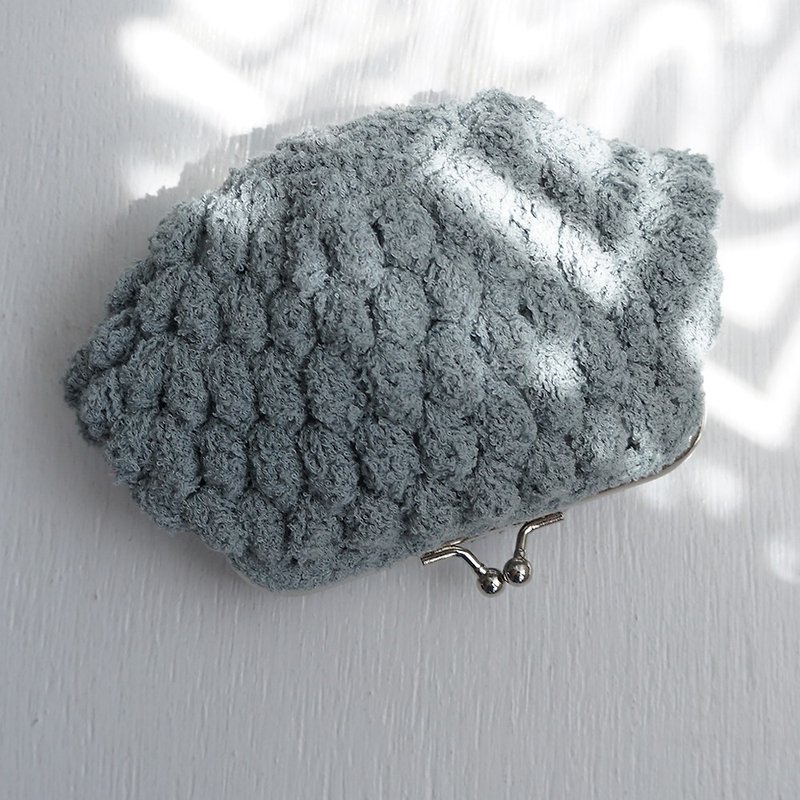 Ba-ba handmade Popcorn crochet coinpurse No.C1680 - 化妝袋/收納袋 - 其他材質 灰色