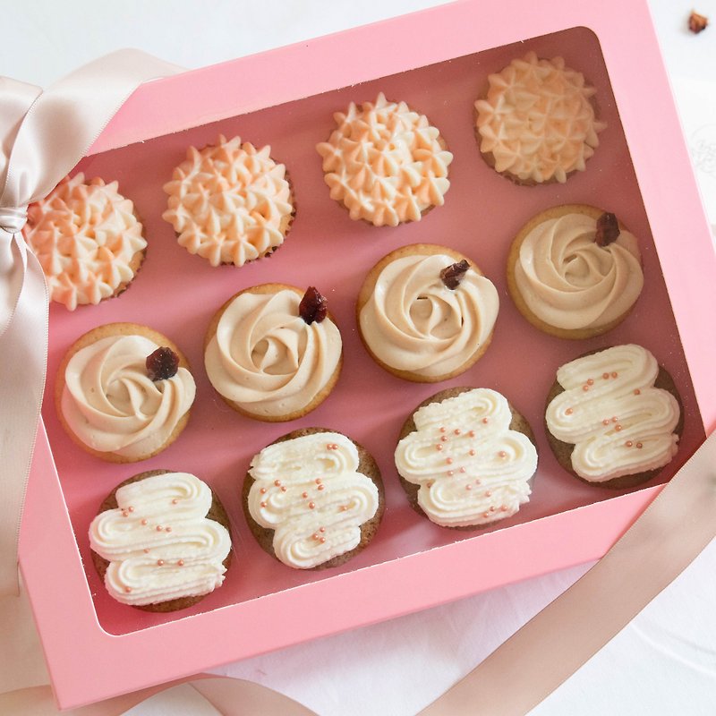 [Full of heart] 12 mini cup cakes / five flavors at once - Cake & Desserts - Fresh Ingredients 