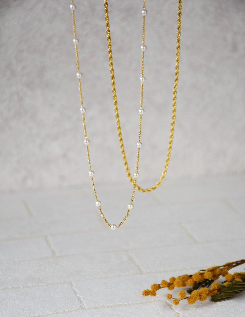 【着回しコーデ】真鍮パールチョーカーのダブルチェーンミックススタイル - ネックレス - 真珠 ホワイト