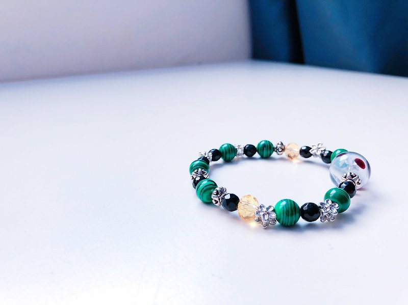 Japanese material malachite turquoise ore bracelet - สร้อยข้อมือ - หิน สีเขียว