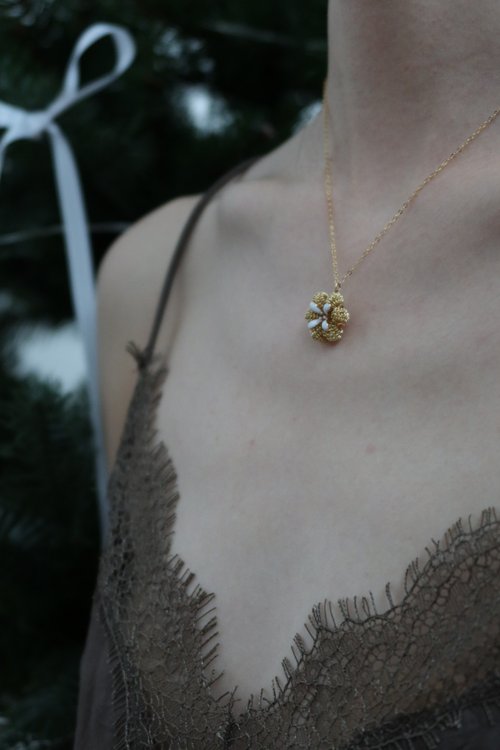 eye デイジー　ネックレス 38b76de52939a3a0115bd8b108b491