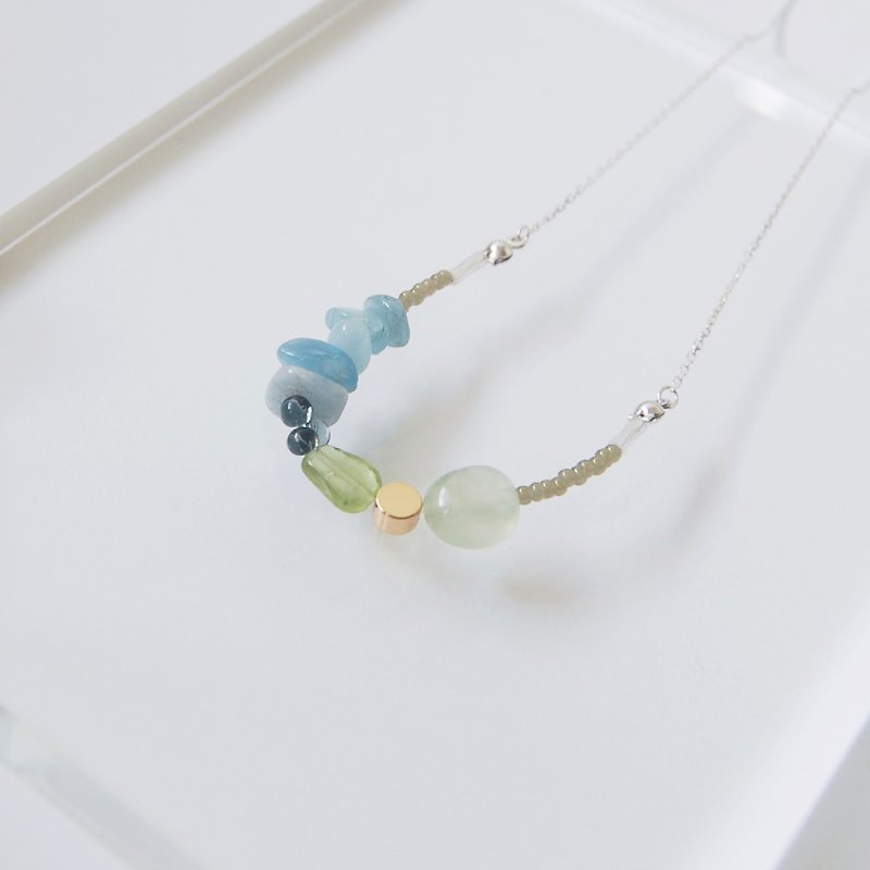 Summer Prehnite Olivine Aquamarine Crystal Gemstone Necklace - สร้อยคอ - คริสตัล สีเขียว
