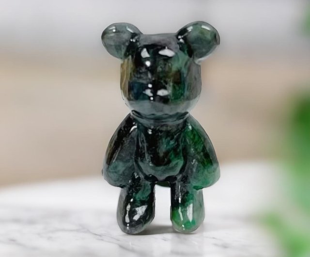 翡翠 クマの置物 アメジスト台座付き ☆迫力の巨大木彫り台座付きアメジストクラスター！☆激レア鰐彫り台座