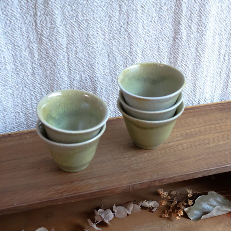 Jasper wood-fired pottery inverted bell tea cup - แก้ว - ดินเผา สีเขียว