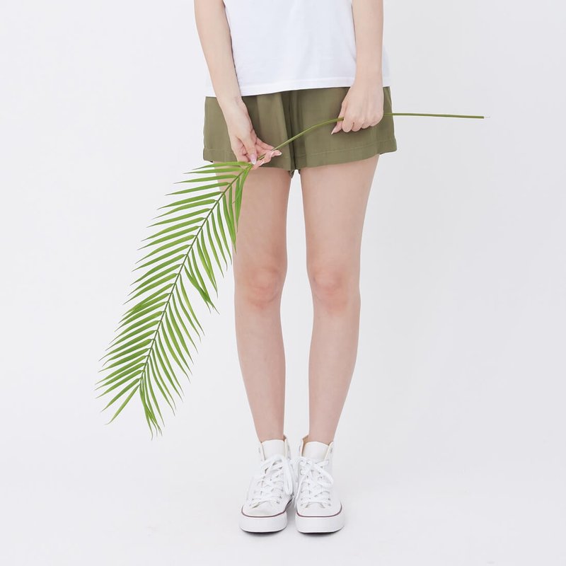 Elvis Everyday Crop Skirt Pants Olive Green - กางเกงขาสั้น - ผ้าฝ้าย/ผ้าลินิน สีเขียว