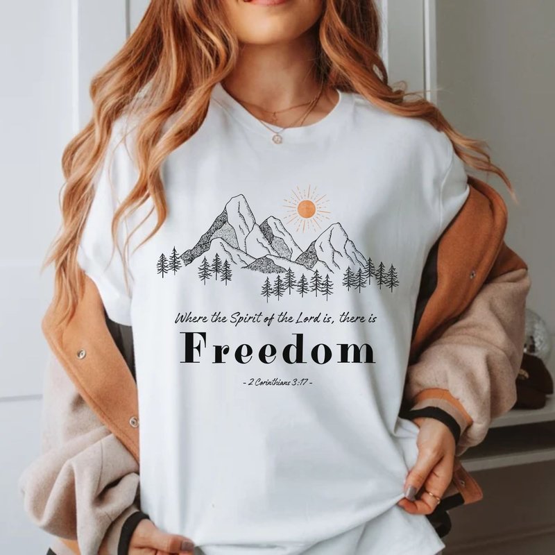 there is Freedom 哥林多後書3:17 聖經金句 中性短上衣 - 女 T 恤 - 棉．麻 白色