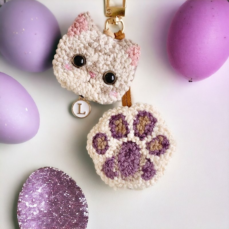 Made to order Customized key chain, cat key chain, keychain, Embroidery thread - 吊飾 - 繡線 多色