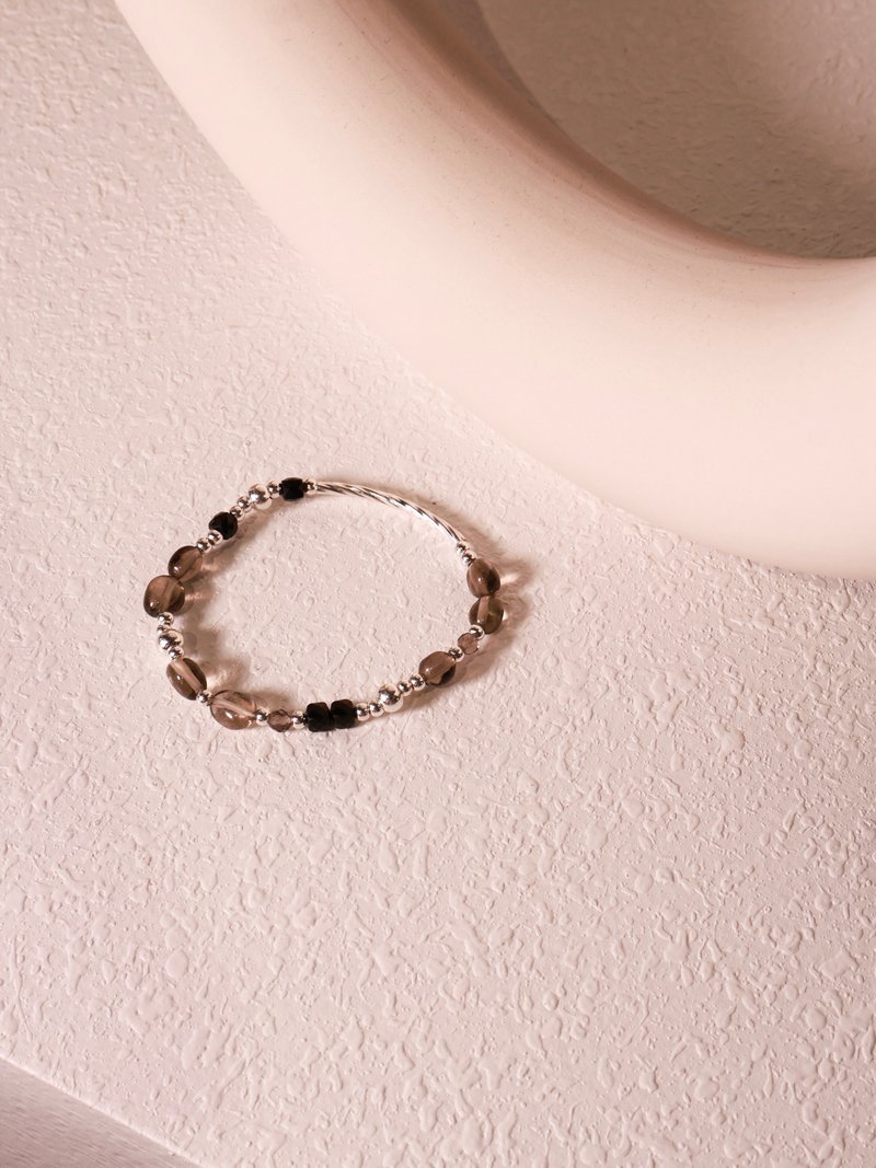 痕跡。スモーキークォーツ ブラックルチルクォーツ S925純銀 ブレスレット - ブレスレット - クリスタル ブラウン