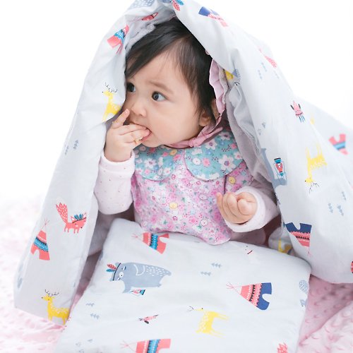 Cutie Bella 美好生活精品館 Minky加厚夾層棉毯枕套裝 點點顆粒 攜帶毯嬰兒毯 灰色-帳篷
