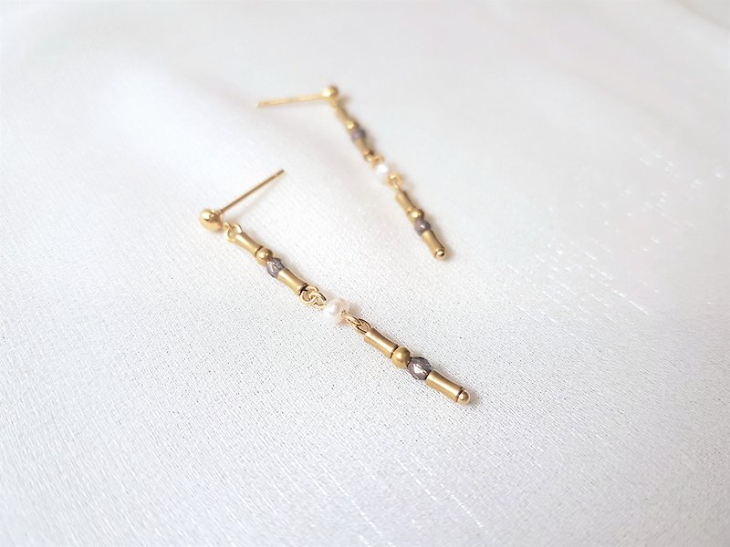 Journey‧ Bamboo Bronze Pearl Czech Bead Earrings - ต่างหู - ทองแดงทองเหลือง สีม่วง