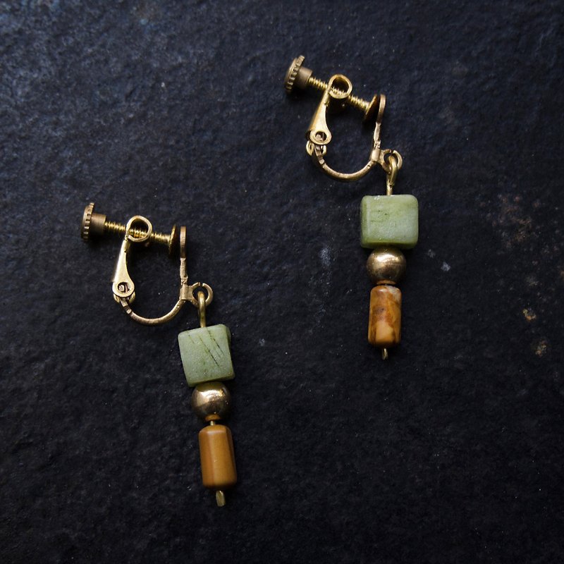 Wood Jade Perch Earrings - Clip-on Earrings