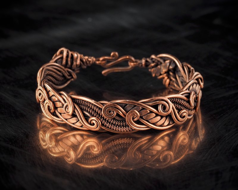 Copper Bracelet for Woman / Antique Style Handcrafted Wire Woven Copper Jewelry - Bracelets - Copper & Brass Gold