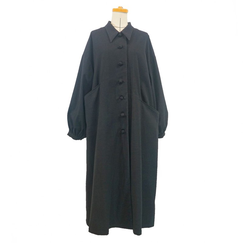 Aman No.59 黑色盤扣設計長版寬鬆版型襯衫外套 - 洋裝/連身裙 - 其他材質 黑色