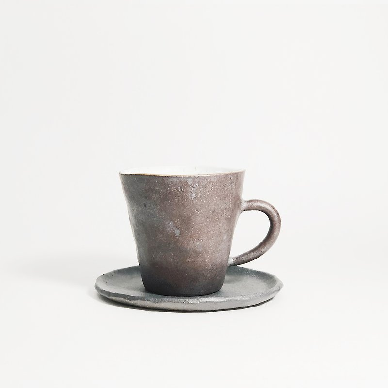 Retro hand pin ceramic clay mini espresso coffee cup - dark brown - Mugs - Pottery Brown