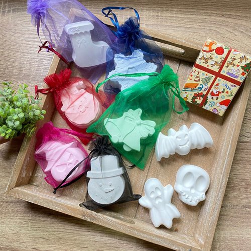 QIDINA 創意居家 QIDINA 臺灣手工聖誕版珪藻土防潮塊 4入