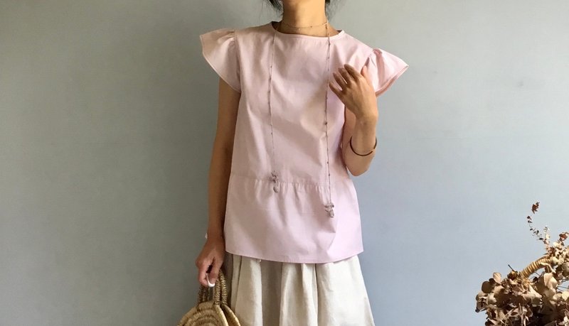 Pink macaron/smoke pink Japanese-made pure cotton cool little flying sleeves/short-sleeved top 100% cotton - Women's Tops - Cotton & Hemp 