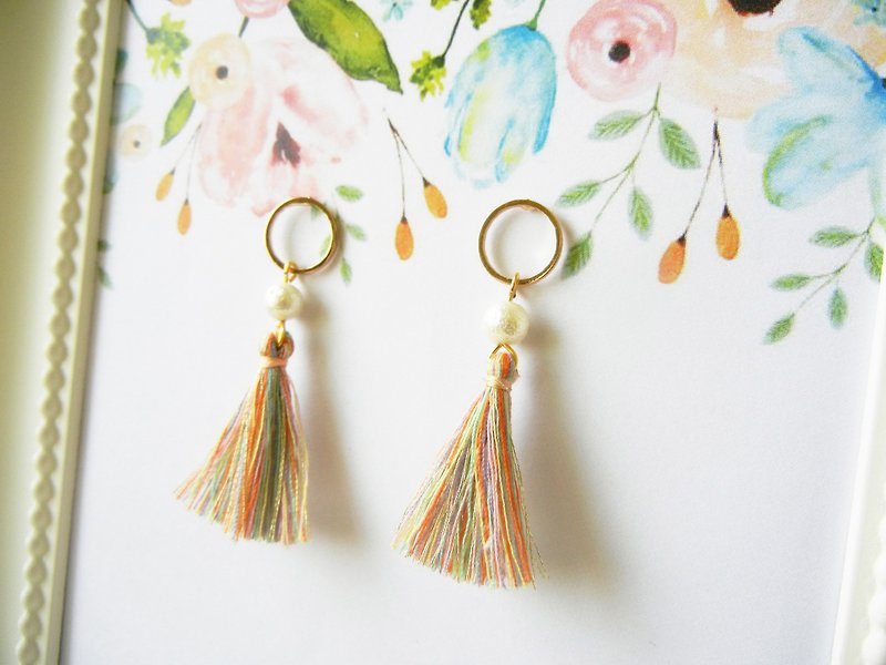 *coucoubird*Pearl color tassel earrings / ear pins 4 shapes can be selected - Earrings & Clip-ons - Thread Multicolor