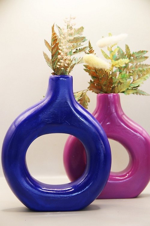 HWAN Art Gallery Flower Vase Sculptures Handmade Vase for Living Room Gift for Her
