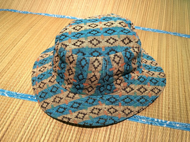EARTH.er  │傳統尼泊爾布製登山闊邊帽 #04 ● Traditional Dhaka Hiking Bonnie Hat #04│ :: 香港原創設計品牌 :: - 帽子 - 紙 藍色
