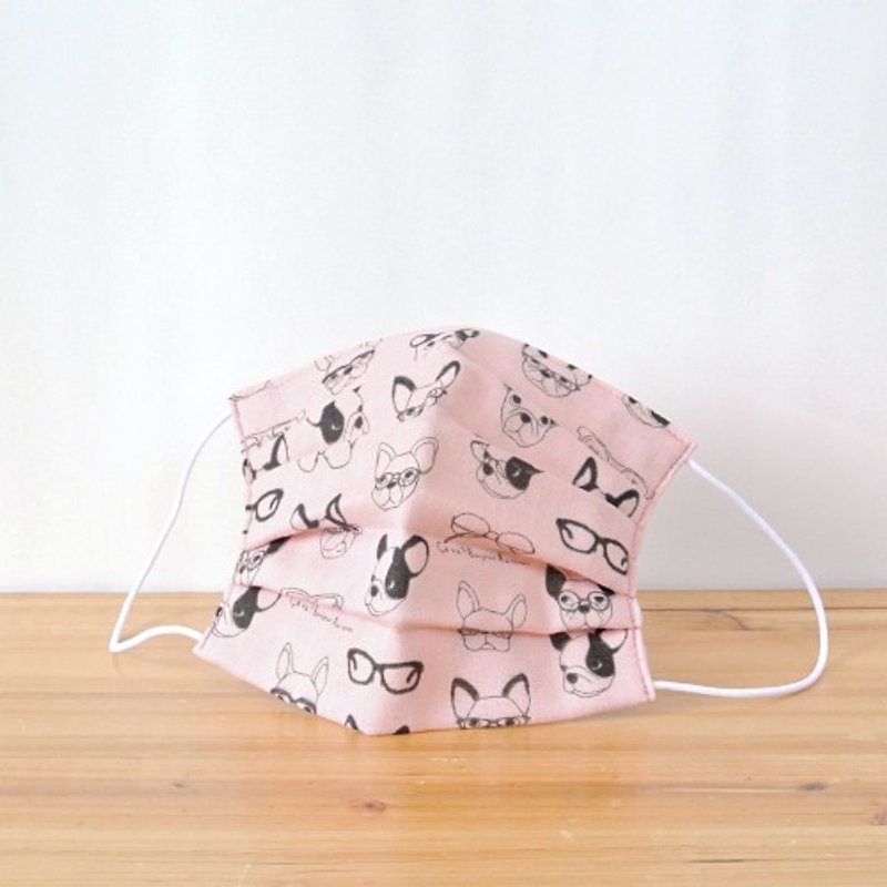 可洗滌、舒適且可愛的手工立體口罩 Glasses dog Pink 舒適 日本製 | TEMARIYA - 口罩/口罩收納套 - 棉．麻 粉紅色