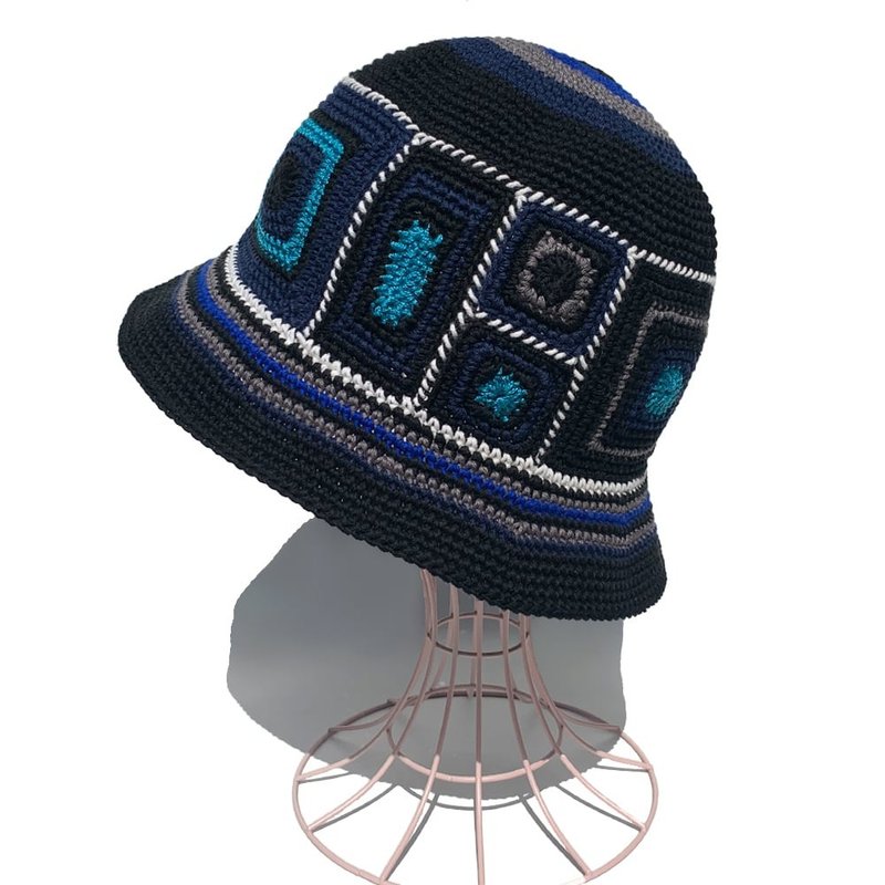 【A.C.T×SAYOYON】CROCHET BUCKET HAT (クロシェ バケットハット) BLUE - 帽子 - 棉．麻 黑色