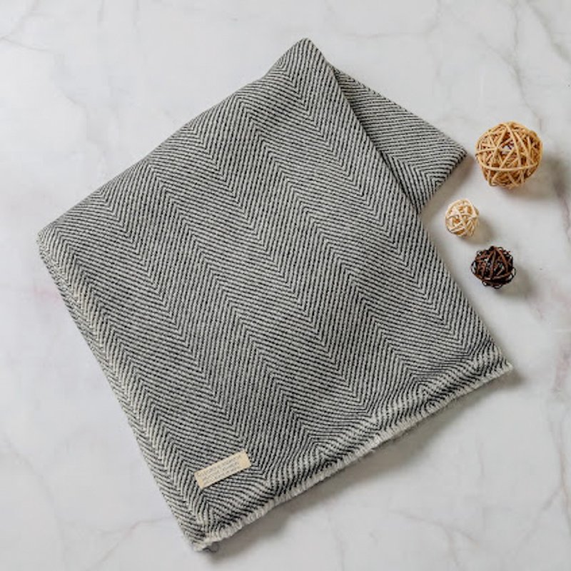 【厚款】喀什米爾羊毛圍巾/披肩 深灰斜紋 厚款 手工機織 - 圍巾/披肩 - 羊毛 灰色