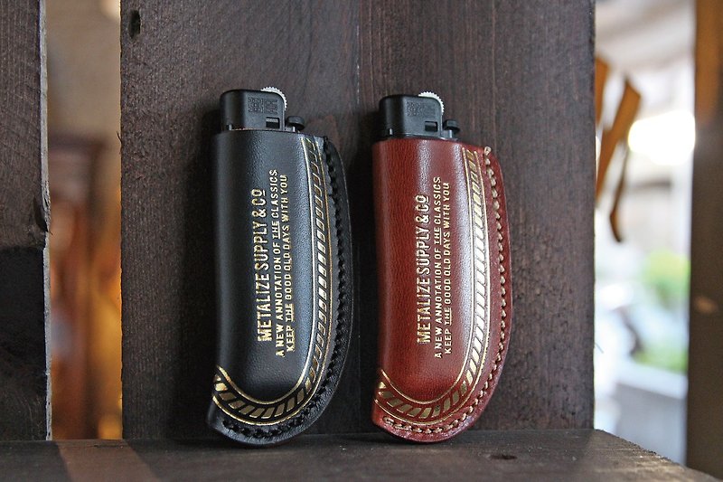 [METALIZE] Leather Lighter Case for Retro Car Factory - Keychains - Genuine Leather 