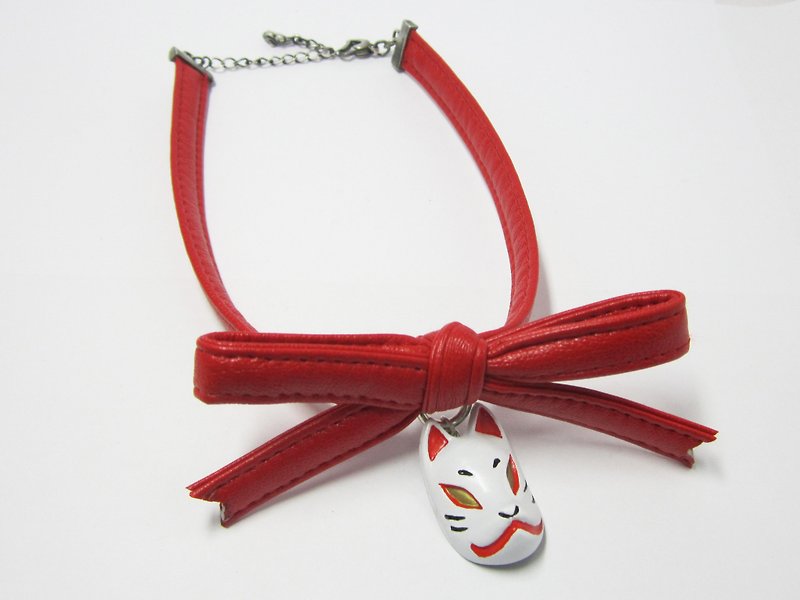 Fox face RIBBON CHORKER resin red - Necklaces - Plastic Red