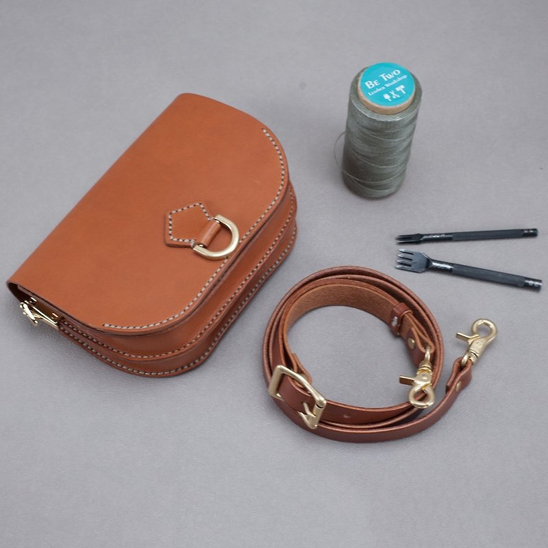 Side Bag Crescent Waist Bag Taichung Audit Shop - Leather Goods - Genuine Leather 