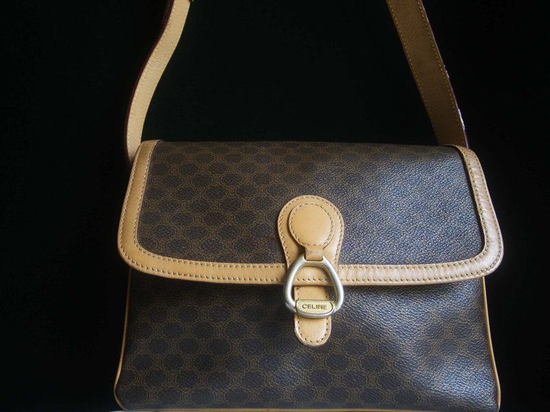 【老時光 OLD-TIME】早期二手老包義大利製CELINE老花肩背包 - 側背包/斜背包 - 其他材質 多色