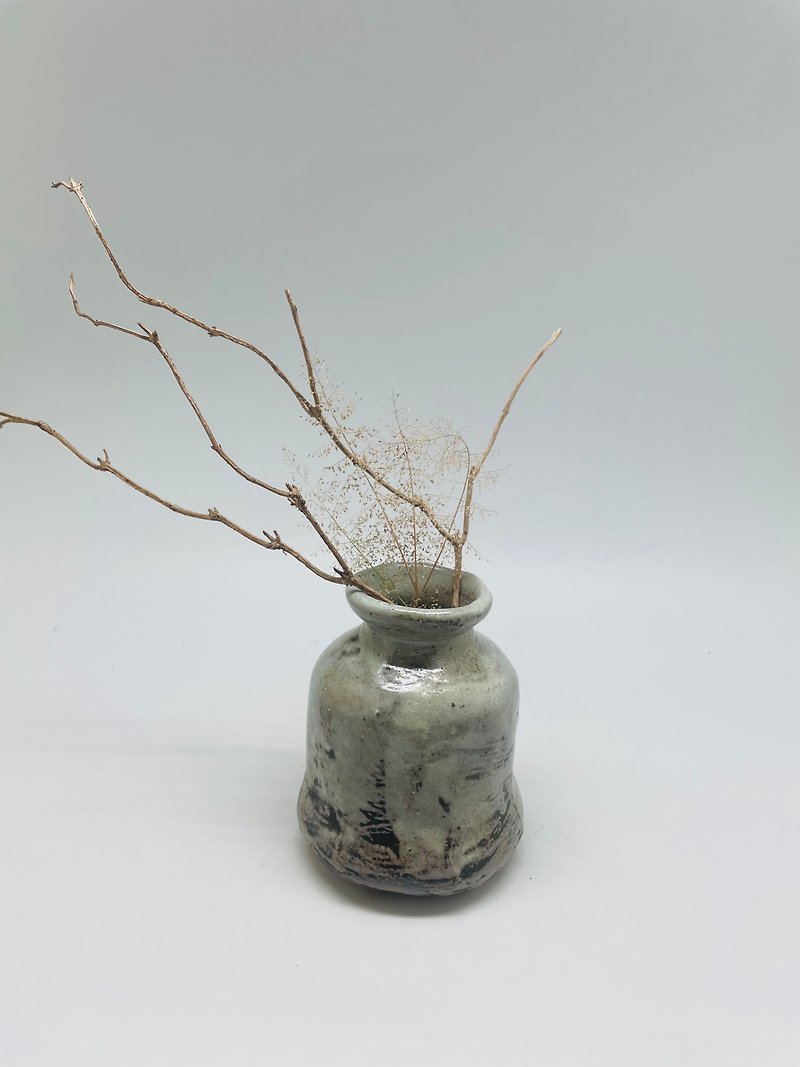柴燒志野花器 - 花瓶/陶器 - 陶 灰色