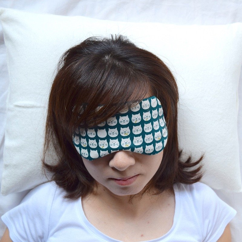 Hungry Cats　eye mask /with a free bag/trip/sleep mask - Eye Masks - Cotton & Hemp Green