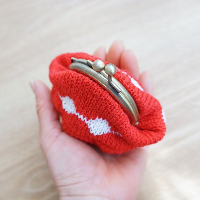 Ba-ba handmade Pattern knitted mini-pouch No.C1560 - 零錢包/小錢包 - 其他材質 紅色
