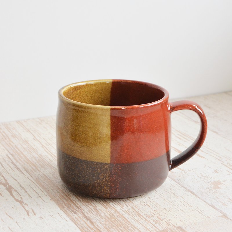 Mino ware tone on tone mug red | Brown| mustard 400ml - แก้วมัค/แก้วกาแฟ - ดินเผา สีแดง