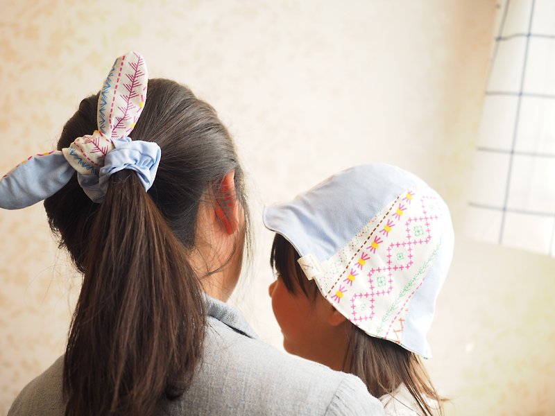 Handmade reversible Blue Animal Picnic headband sun protection hat - Baby Gift Sets - Cotton & Hemp Blue