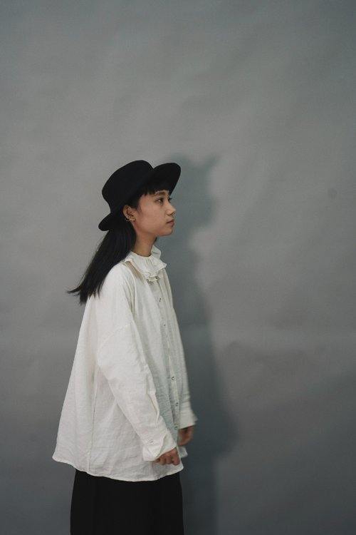 Double.c Ruffle collar top-白