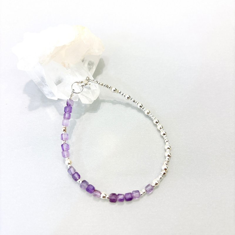 Ops Amethyst silver bracelet-紫水晶/純銀/禮物/手鍊/細緻/夢幻 - 手鍊/手環 - 寶石 紫色