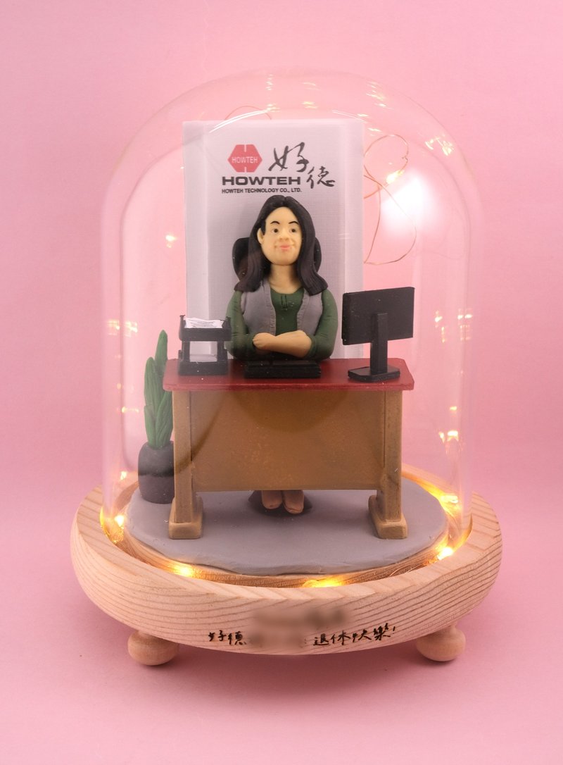 A small gift to commemorate retirement, with LED lighting effects inside, and customizable names. Customized character designs with photos are provided. - ของวางตกแต่ง - ดินเหนียว 