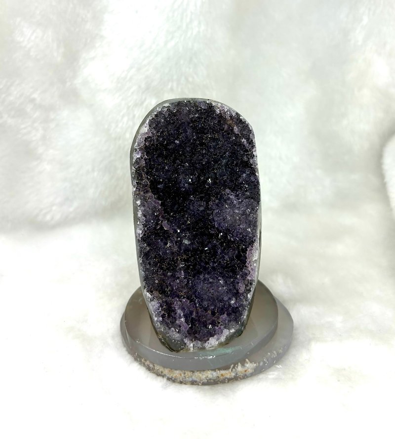 *Natural gift + spirituality*Natural Uruguayan amethyst ornament Natural Amethyst - Items for Display - Crystal Purple