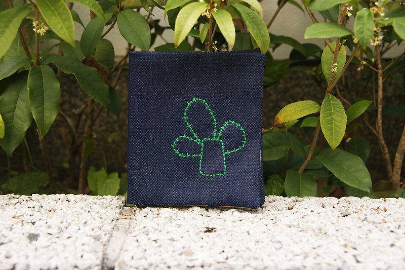 Hand-sewn cactus mask cloth bag or sanitary napkin bag - Other - Cotton & Hemp 
