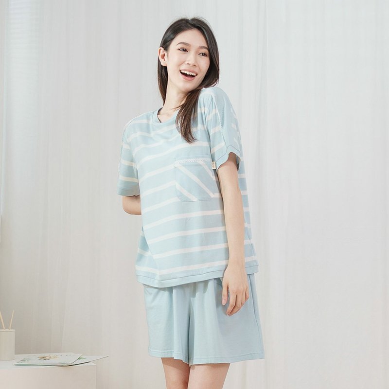 Pocket stitching short-sleeved home clothes-UMORFIL collagen-clear sky water blue - ชุดนอน/ชุดอยู่บ้าน - ผ้าฝ้าย/ผ้าลินิน สีน้ำเงิน