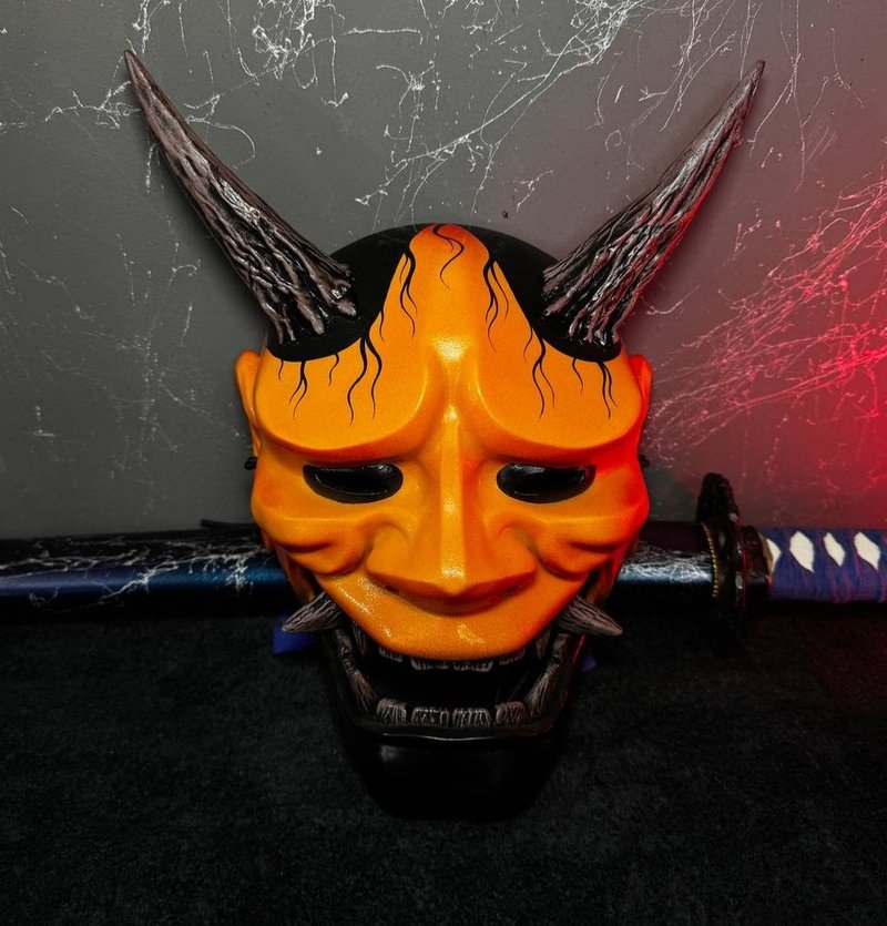 Japanese Hannya Mask: Orange & Black, Traditional Hannya Mask, Oni Demon Cosplay - 口罩/口罩收納套 - 樹脂 橘色